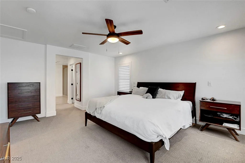 3310 Hillside Garden, Las Vegas, NV 89135