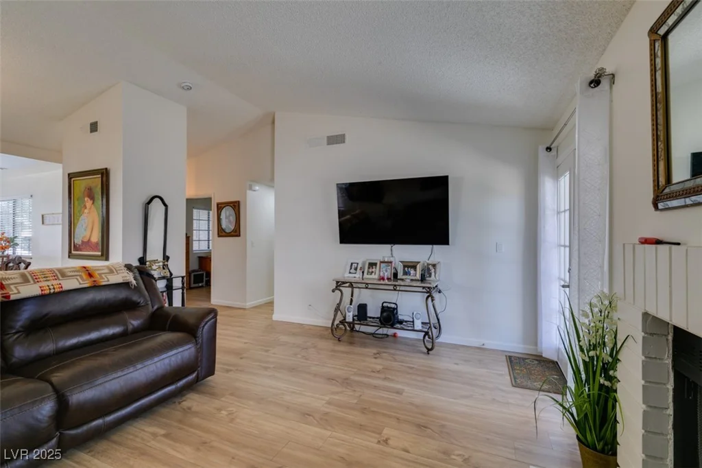 368 Umbria, Henderson, NV 89014