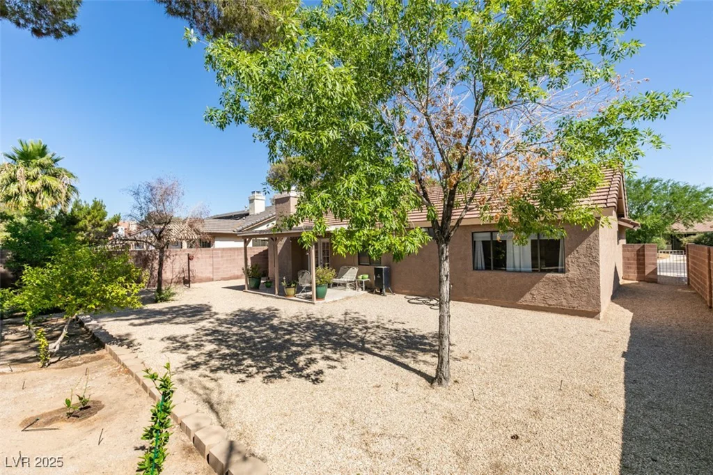 368 Umbria, Henderson, NV 89014