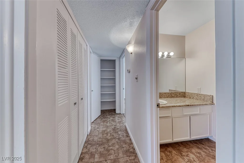 6204 Parsifal, Las Vegas, NV 89107