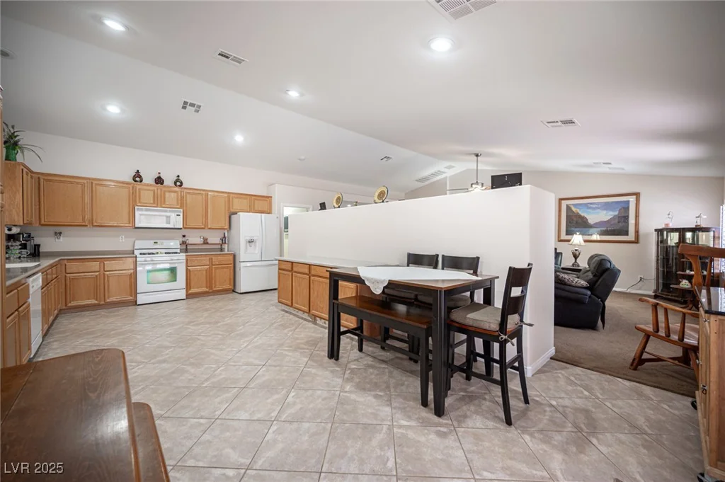 5600 Old Stable, Las Vegas, NV 89131
