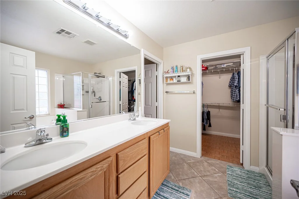 5600 Old Stable, Las Vegas, NV 89131
