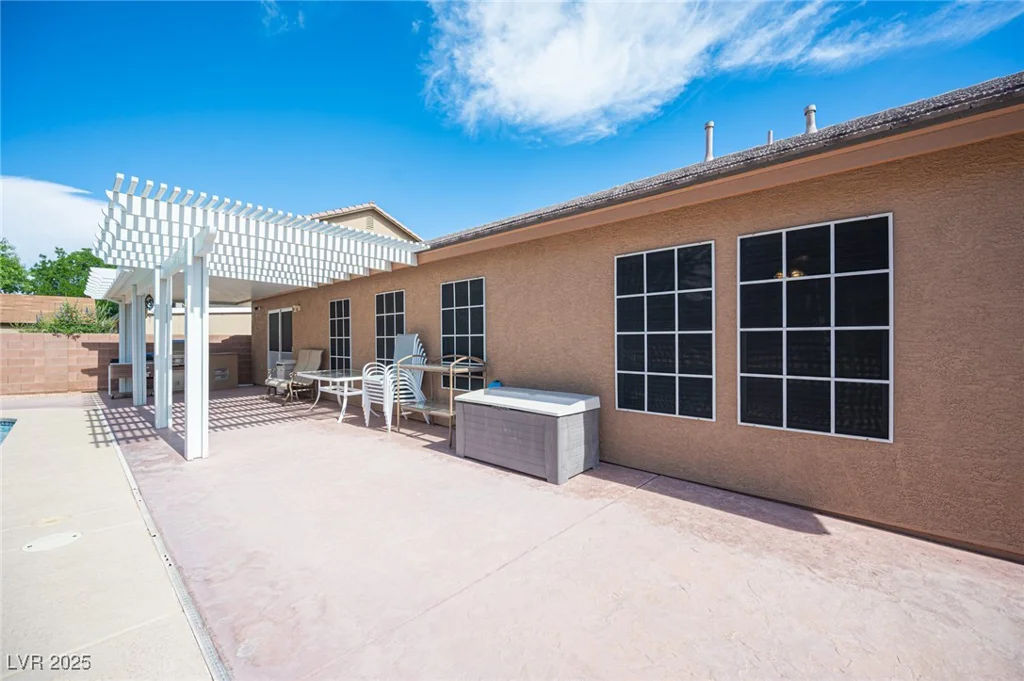 5600 Old Stable, Las Vegas, NV 89131