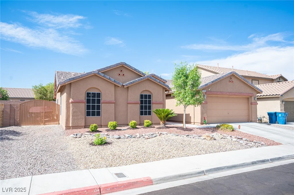 5600 Old Stable, Las Vegas, NV 89131