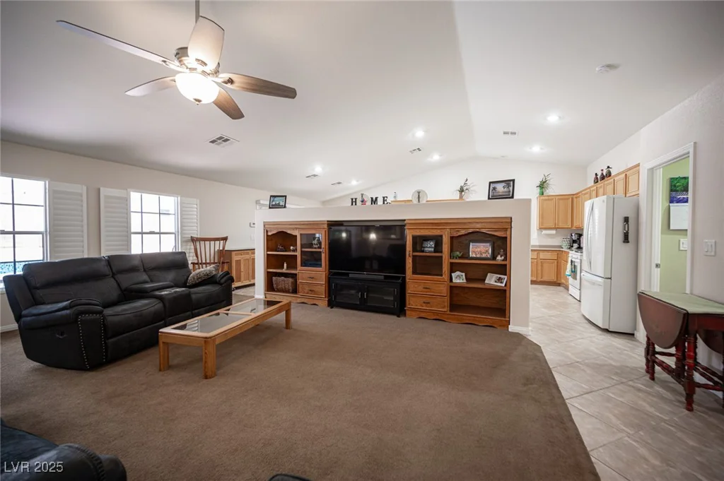 5600 Old Stable, Las Vegas, NV 89131