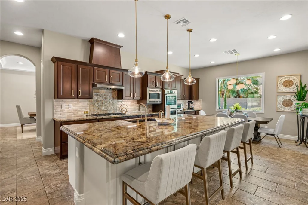 9747 Cathedral Pines, Las Vegas, NV 89149
