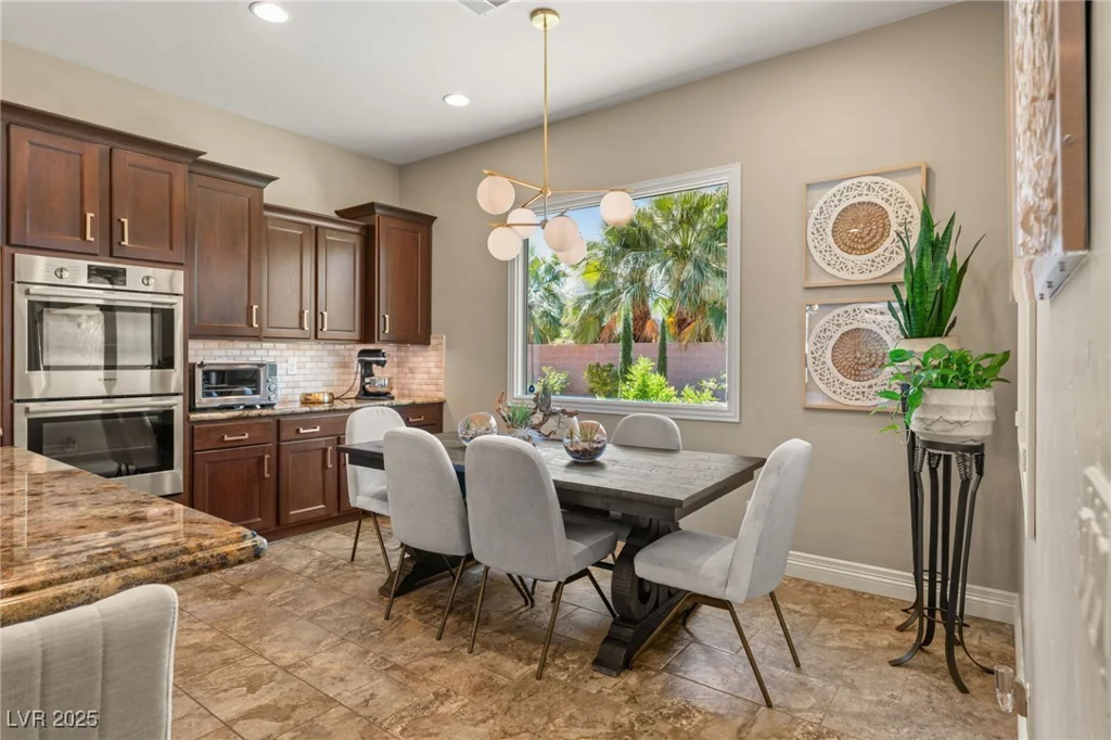 9747 Cathedral Pines, Las Vegas, NV 89149