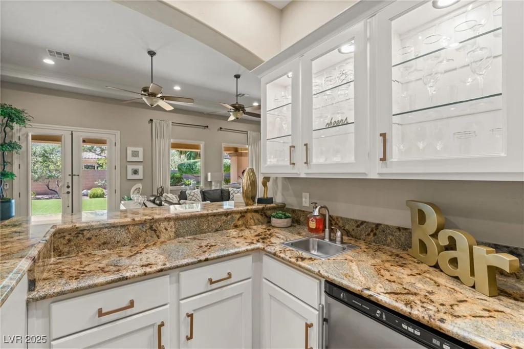 9747 Cathedral Pines, Las Vegas, NV 89149