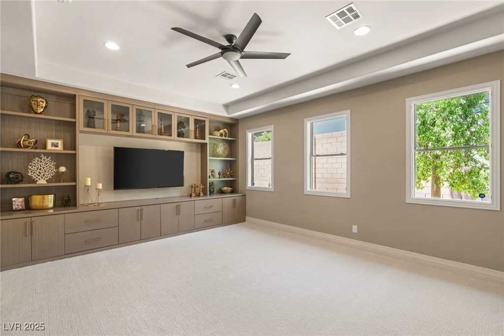 9747 Cathedral Pines, Las Vegas, NV 89149