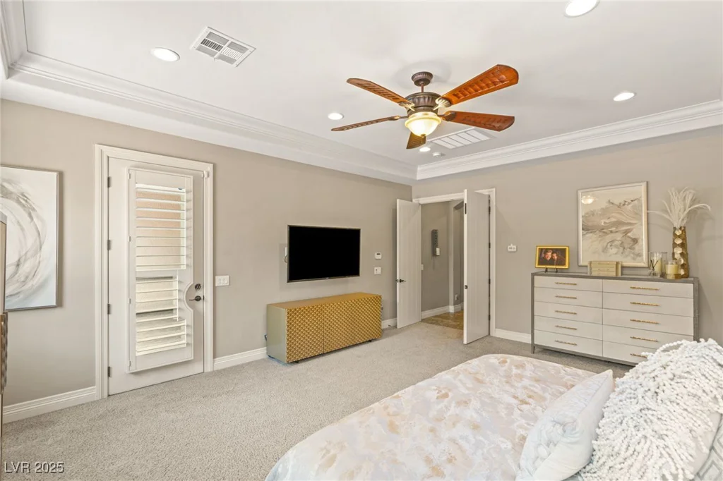 9747 Cathedral Pines, Las Vegas, NV 89149