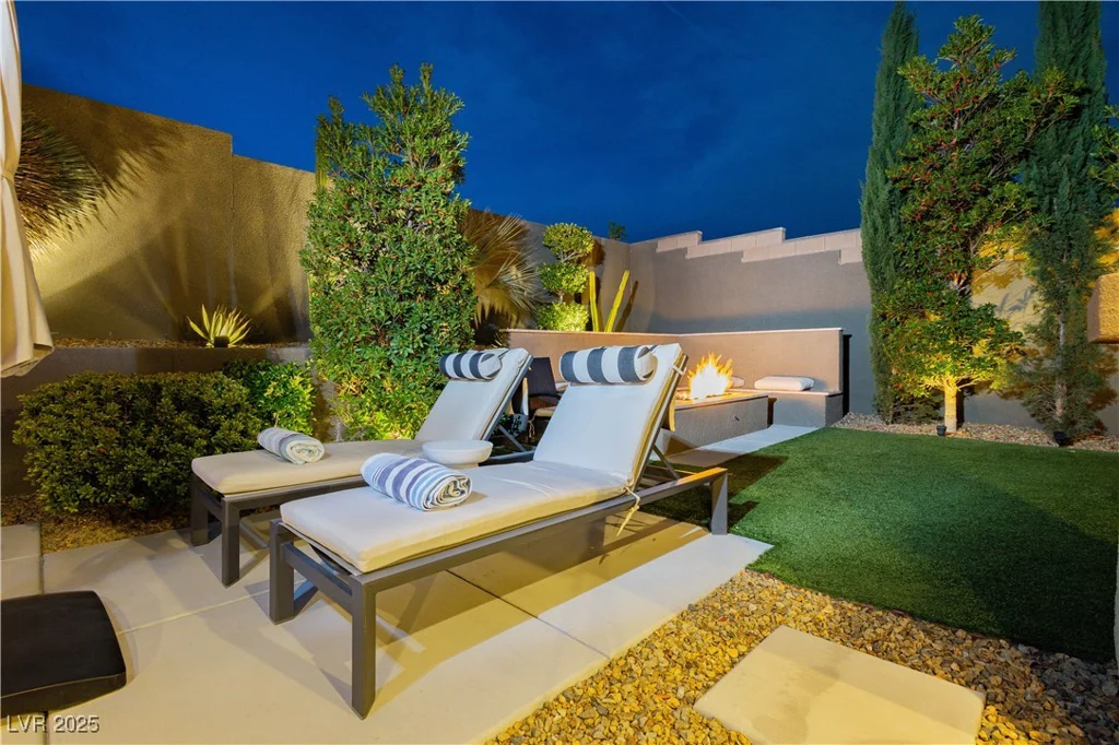 12382 Tudor Arch, Las Vegas, NV 89138