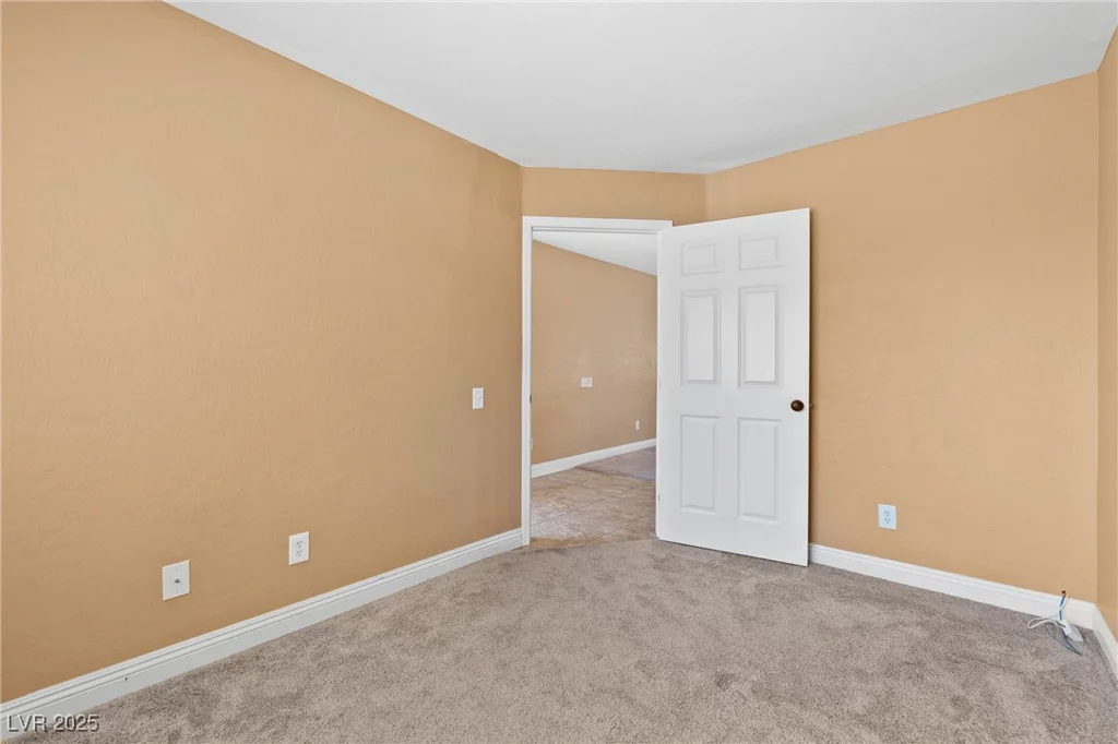 9175 Titan Hill, Las Vegas, NV 89148