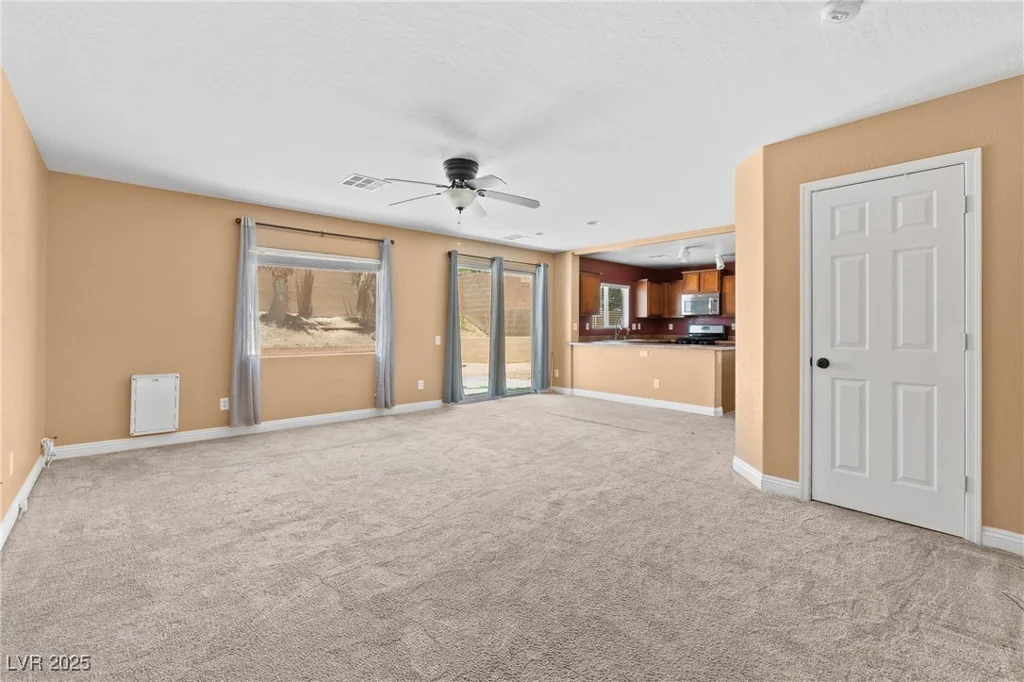 9175 Titan Hill, Las Vegas, NV 89148