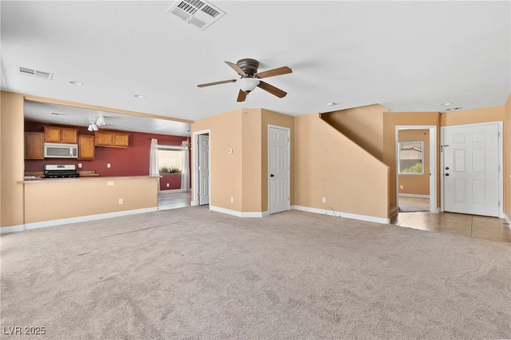 9175 Titan Hill, Las Vegas, NV 89148