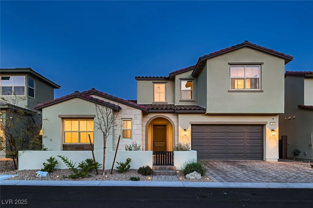 182 Robledo, Las Vegas, NV 89138