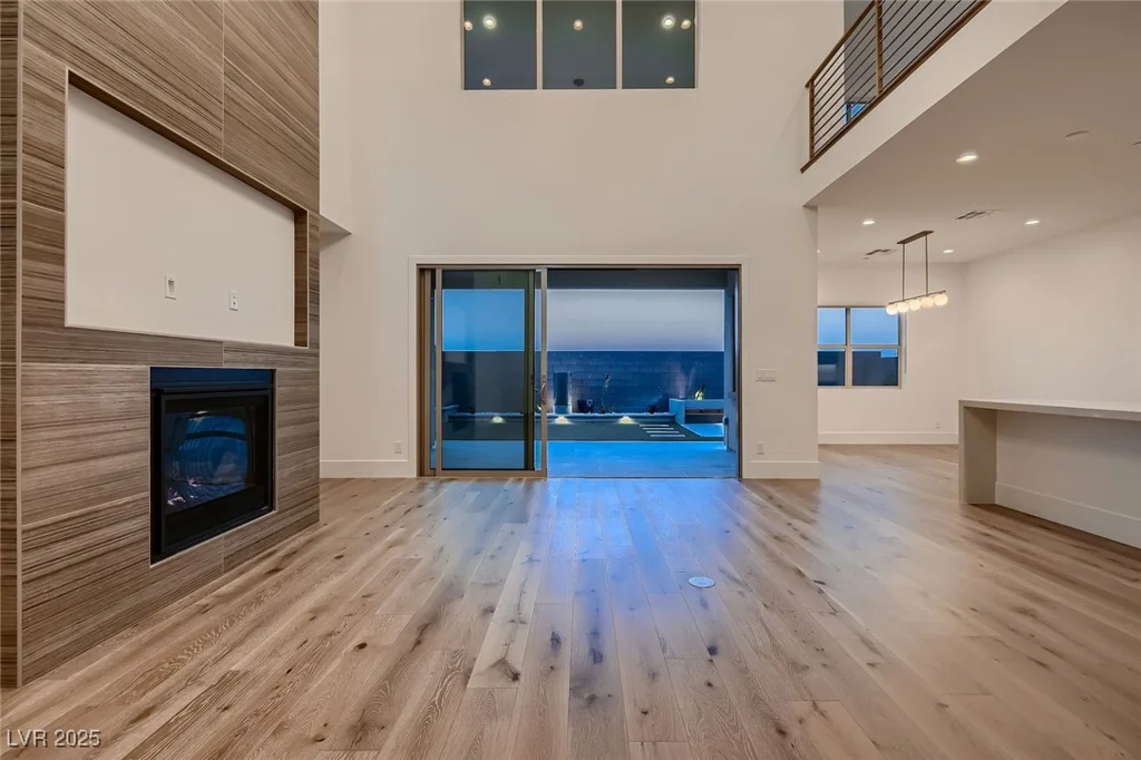 182 Robledo, Las Vegas, NV 89138
