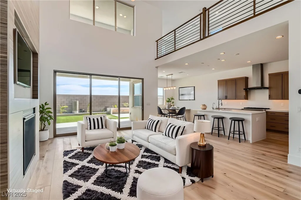 182 Robledo, Las Vegas, NV 89138