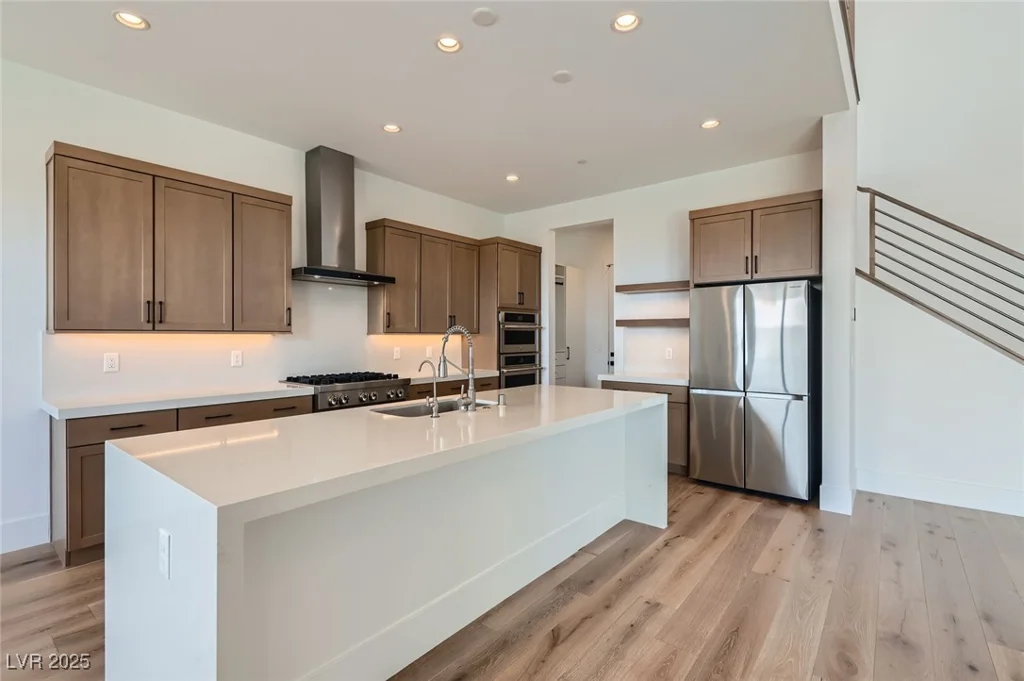182 Robledo, Las Vegas, NV 89138
