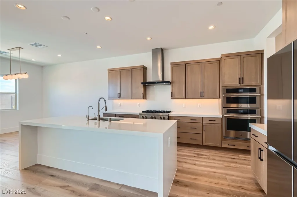 182 Robledo, Las Vegas, NV 89138