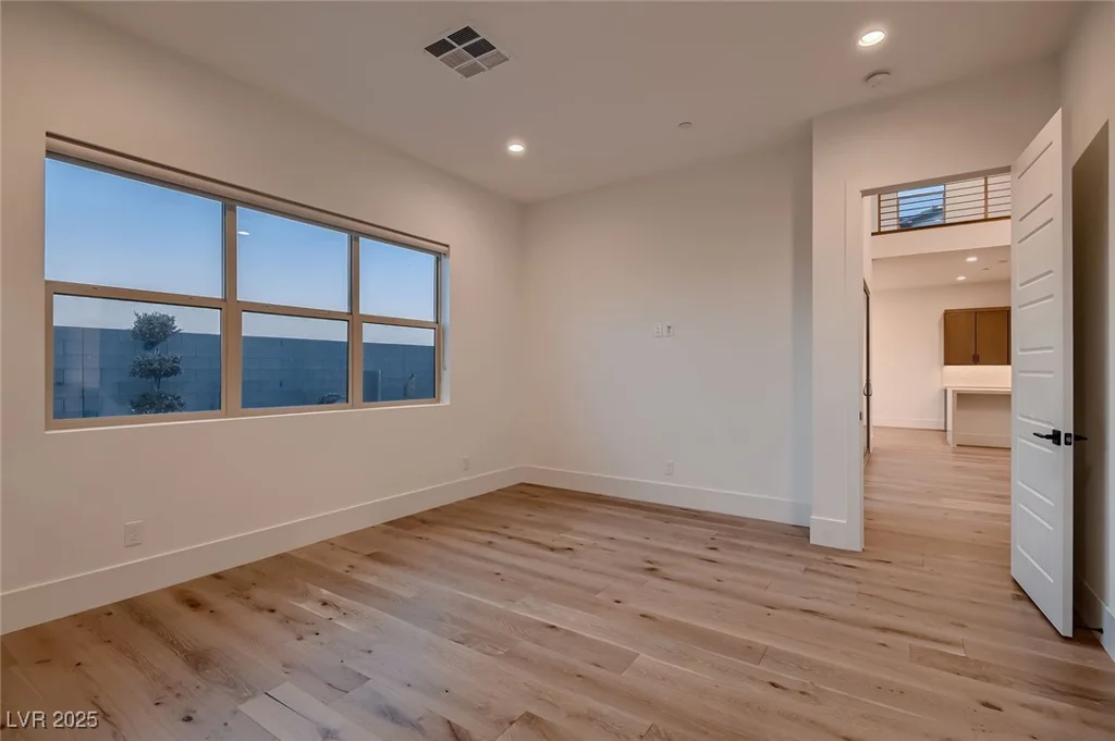 182 Robledo, Las Vegas, NV 89138