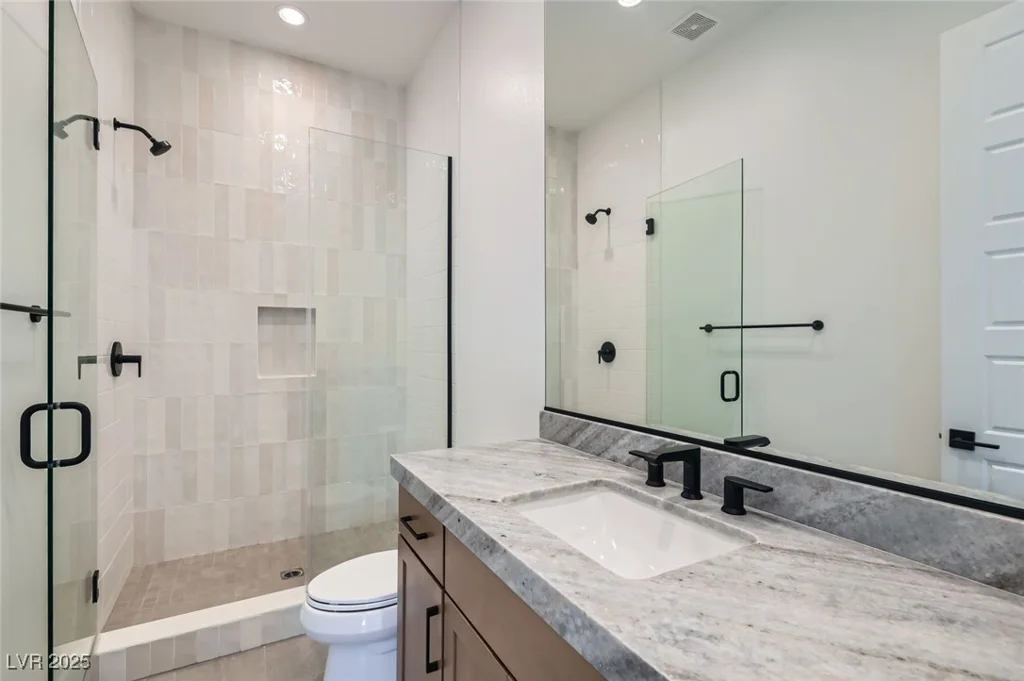 182 Robledo, Las Vegas, NV 89138