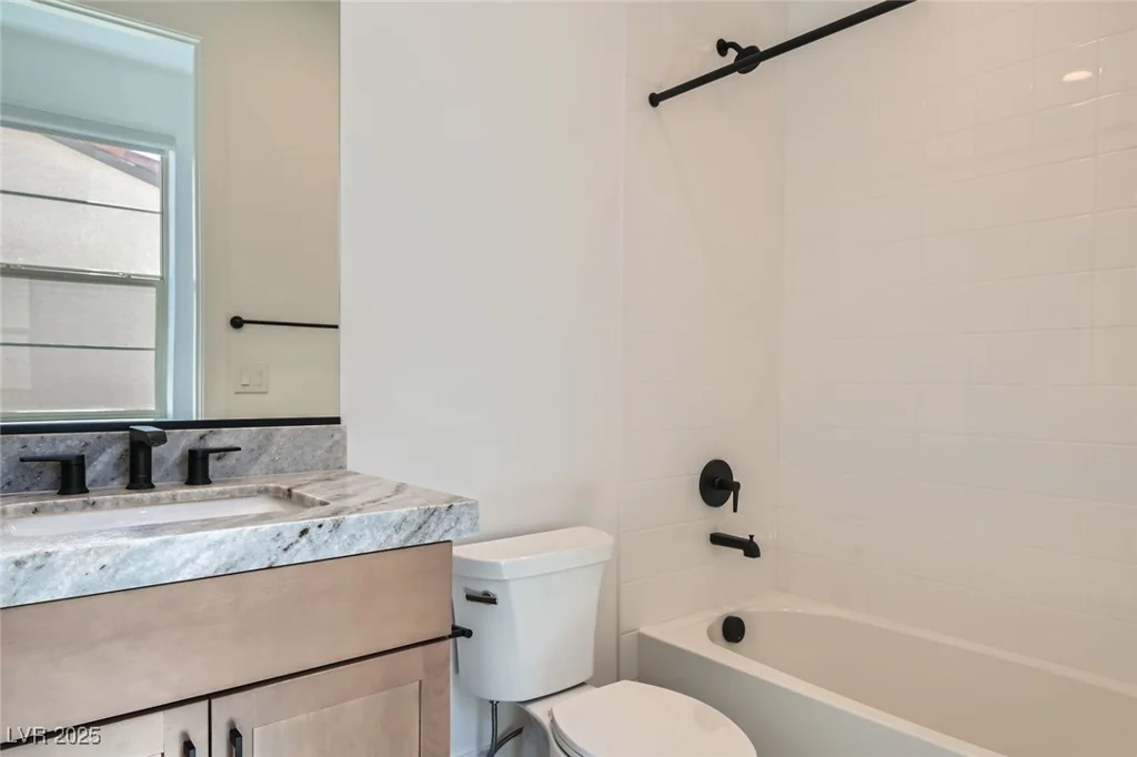 182 Robledo, Las Vegas, NV 89138