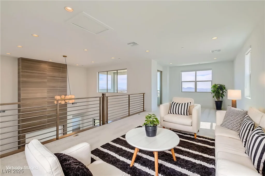 182 Robledo, Las Vegas, NV 89138