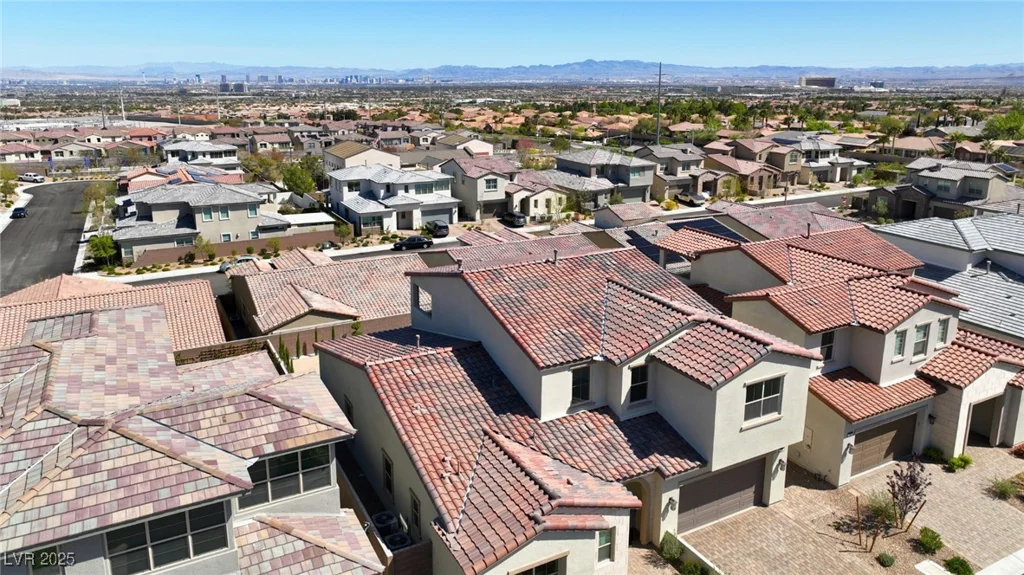 182 Robledo, Las Vegas, NV 89138