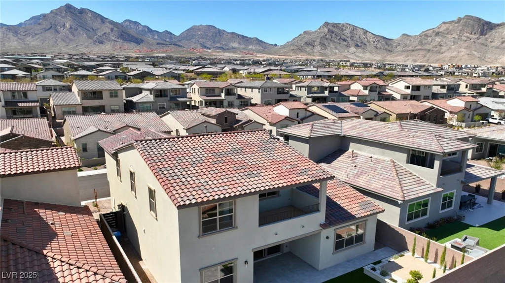 182 Robledo, Las Vegas, NV 89138