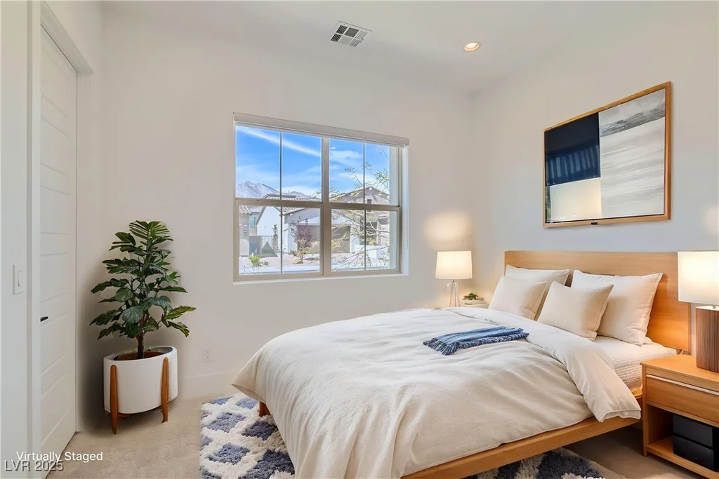 182 Robledo, Las Vegas, NV 89138