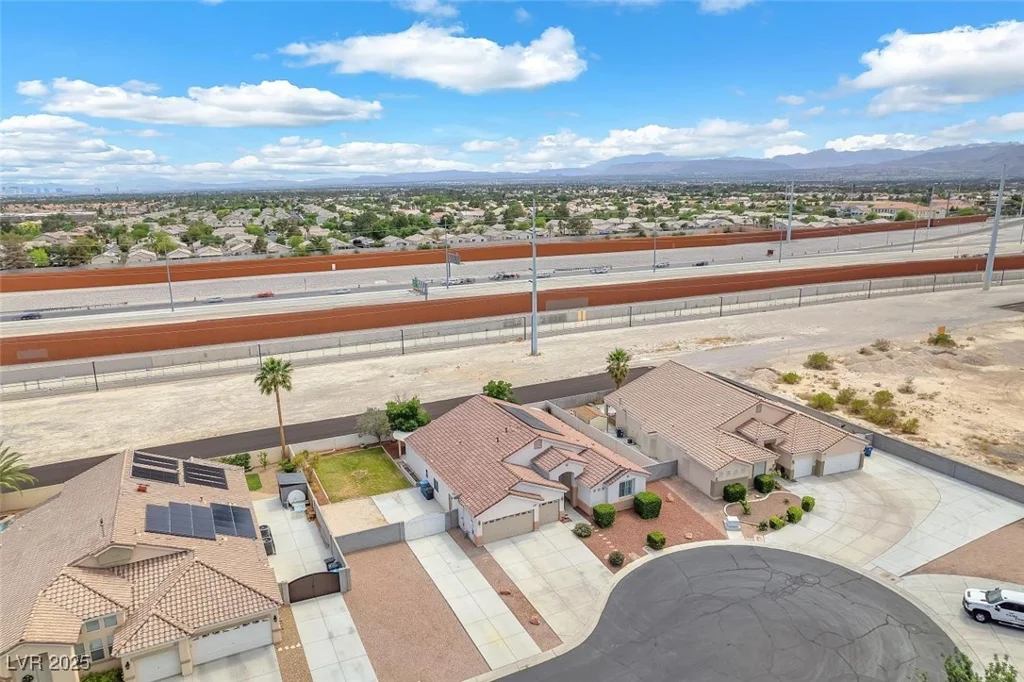 5505 Verbena Creek, Las Vegas, NV 89131