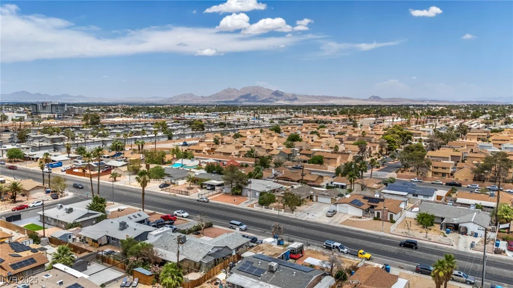 5178 Wilbur, Las Vegas, NV 89119
