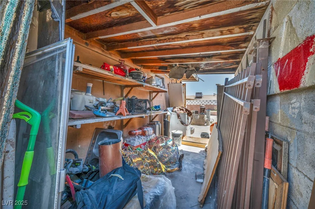 5178 Wilbur, Las Vegas, NV 89119