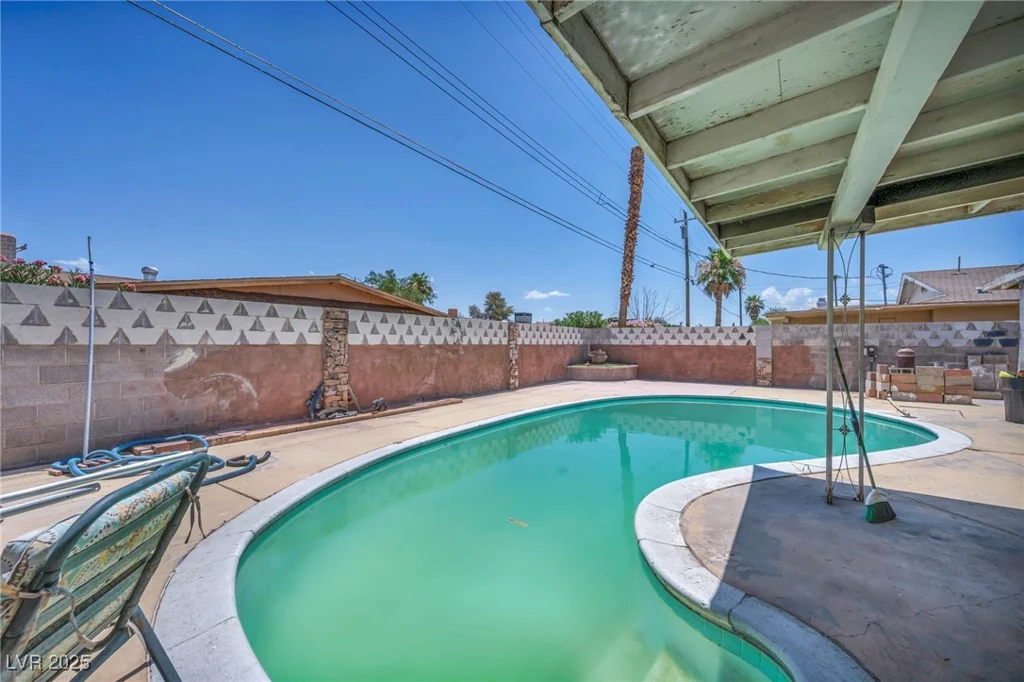 5178 Wilbur, Las Vegas, NV 89119