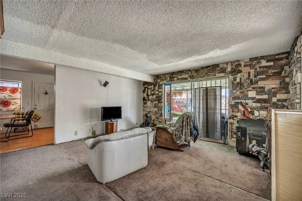 5178 Wilbur, Las Vegas, NV 89119
