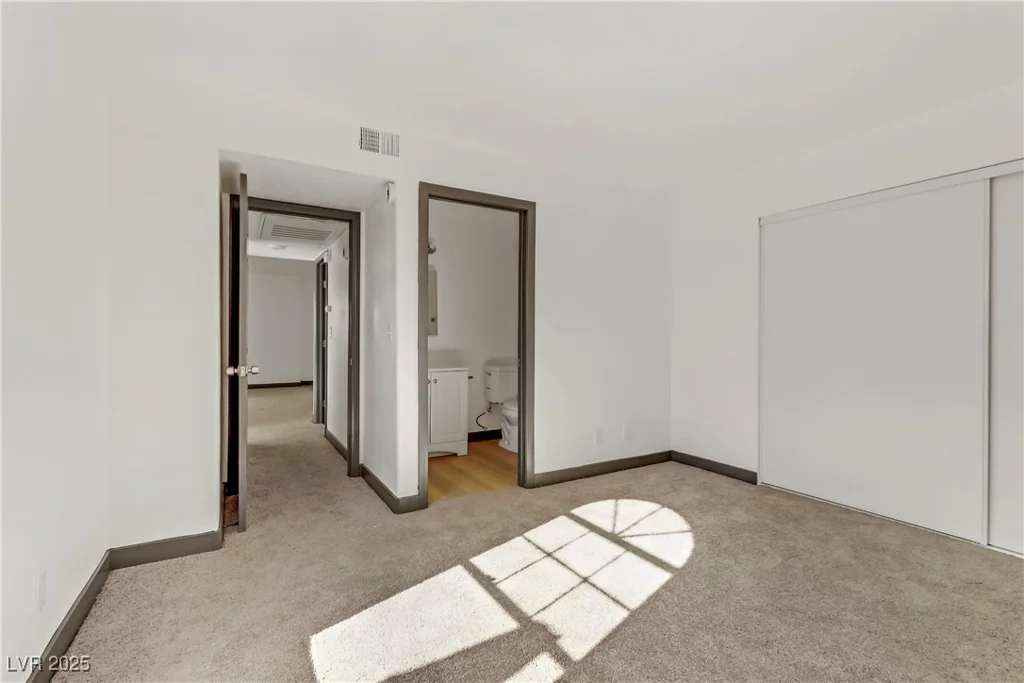 2963 Juniper Hills, Las Vegas, NV 89142