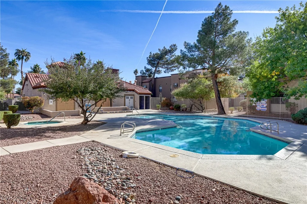2963 Juniper Hills, Las Vegas, NV 89142