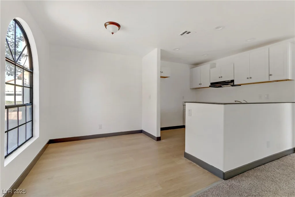 2963 Juniper Hills, Las Vegas, NV 89142