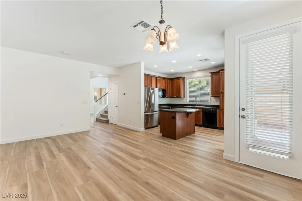 11900 Calle De Sol, Las Vegas, NV 89138