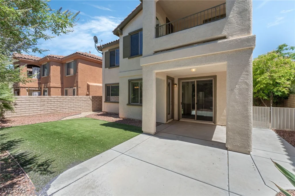 11900 Calle De Sol, Las Vegas, NV 89138
