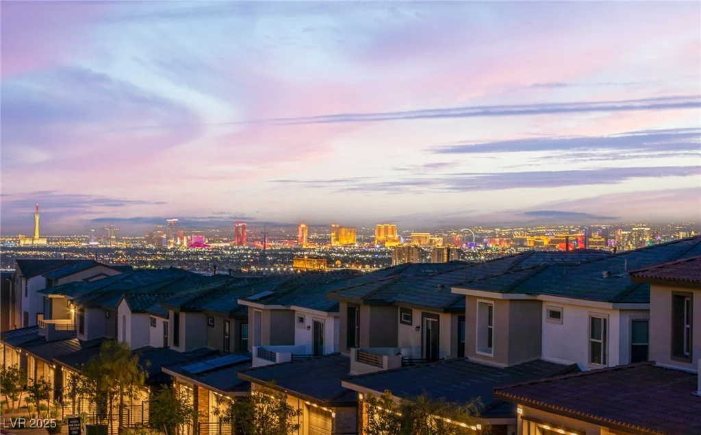 11756 Emerald Lake, Las Vegas, NV 89138