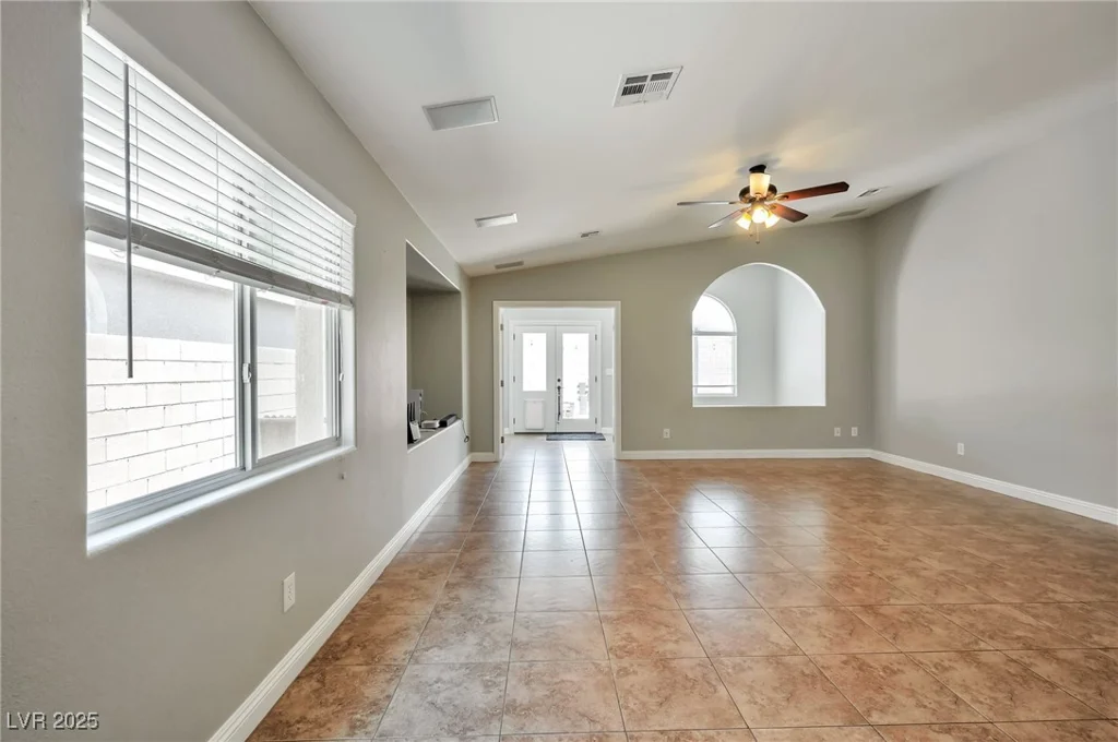 5732 Hornbrook, North Las Vegas, NV 89031