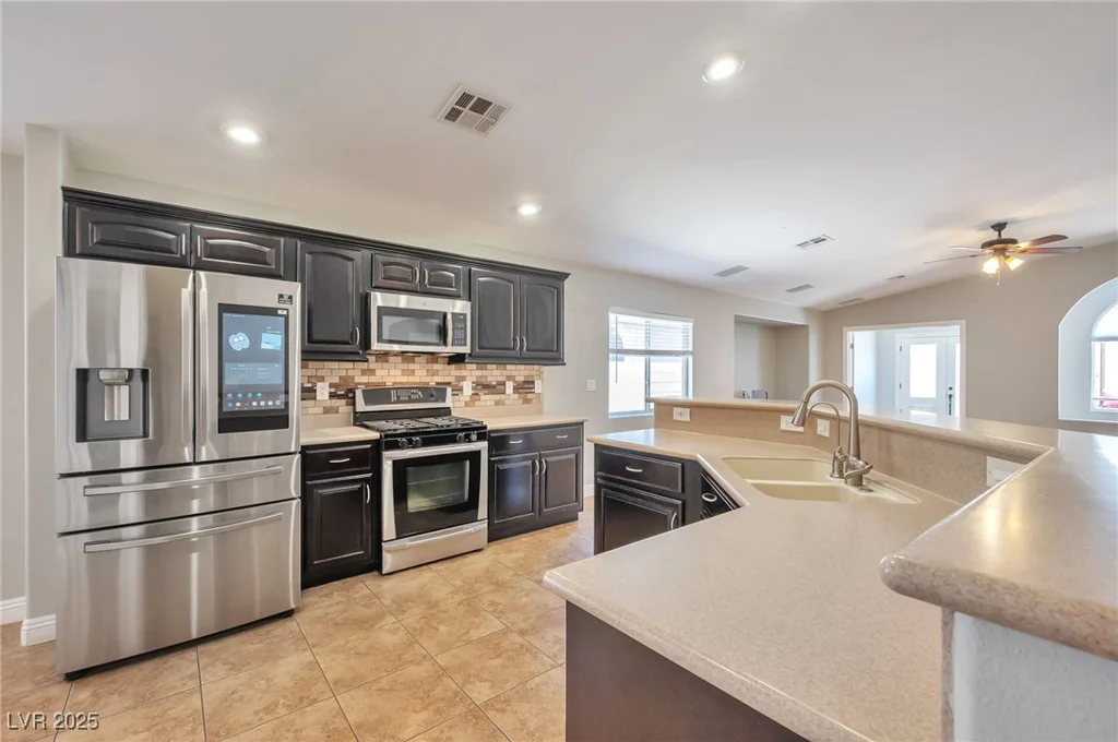5732 Hornbrook, North Las Vegas, NV 89031
