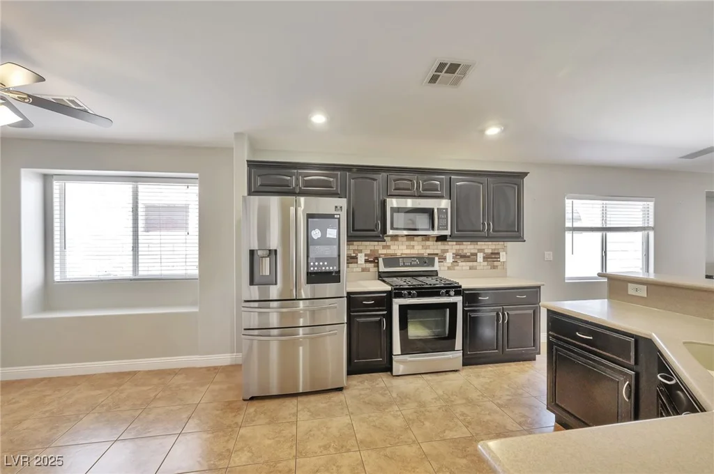 5732 Hornbrook, North Las Vegas, NV 89031