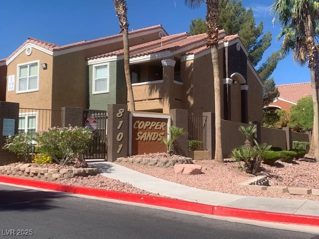 8101 Flamingo, Las Vegas, NV 89147