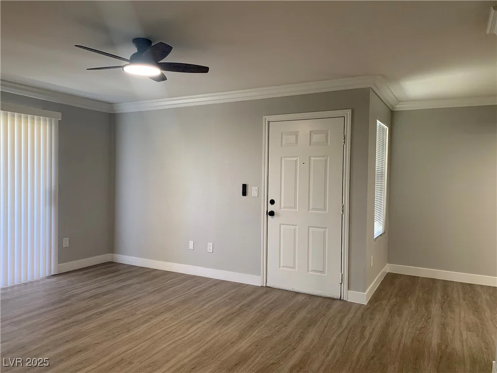 8101 Flamingo, Las Vegas, NV 89147