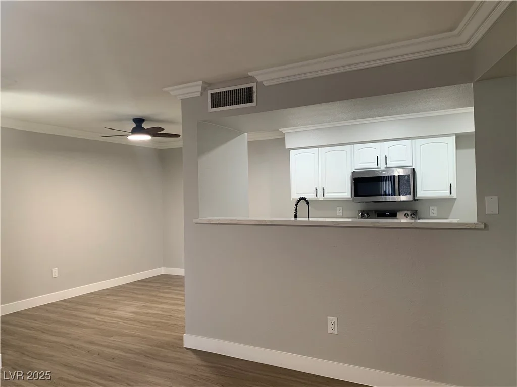 8101 Flamingo, Las Vegas, NV 89147