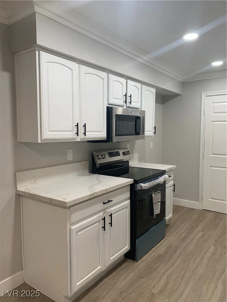 8101 Flamingo, Las Vegas, NV 89147