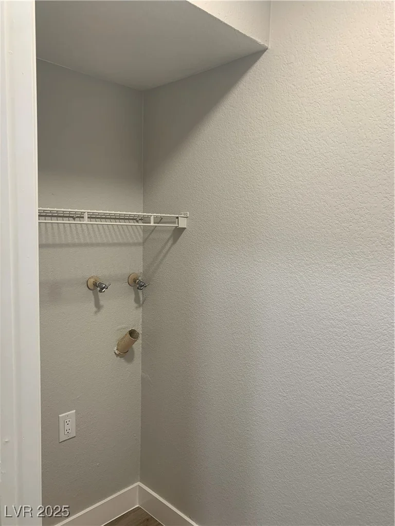 8101 Flamingo, Las Vegas, NV 89147