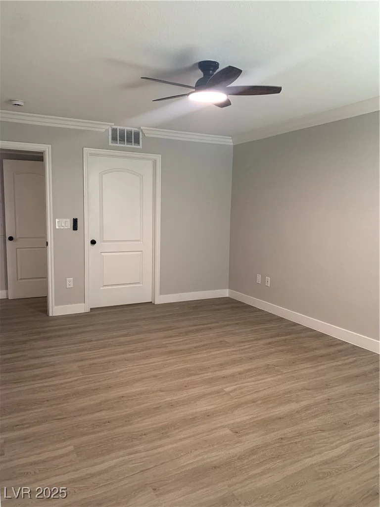8101 Flamingo, Las Vegas, NV 89147